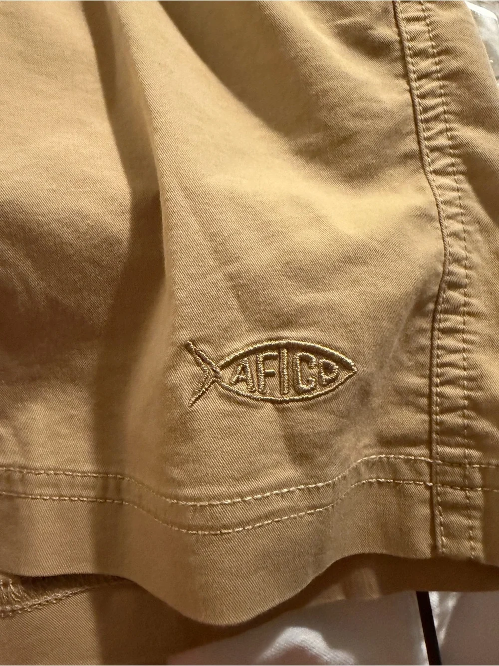 AFTCO Boy's Pristine Khaki-Colored Landlocked Shorts Size Youth Medium